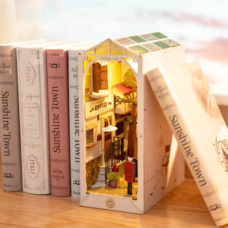 Book Nook - Sunshine Town (Wood)