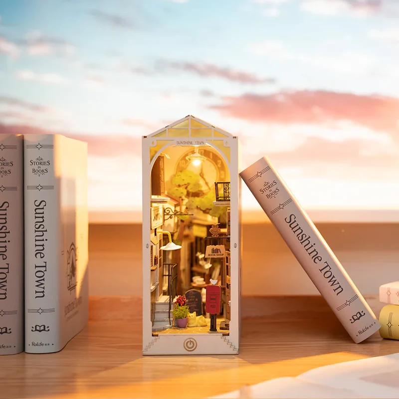 Book Nook - Sunshine Town (Wood)