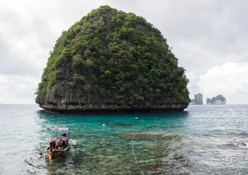 99851 Reisen - Koh Phi Phi Puzzle