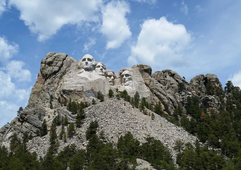 102446 Reisen - Mount Rushmore Puzzle