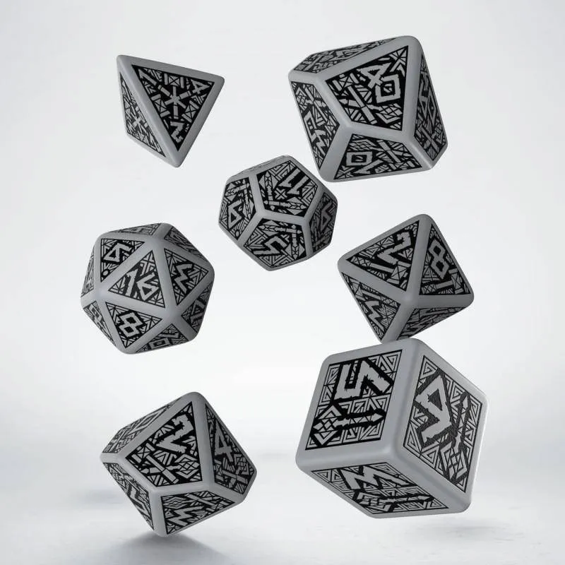 Dwarven Dice Gray/Black (7)