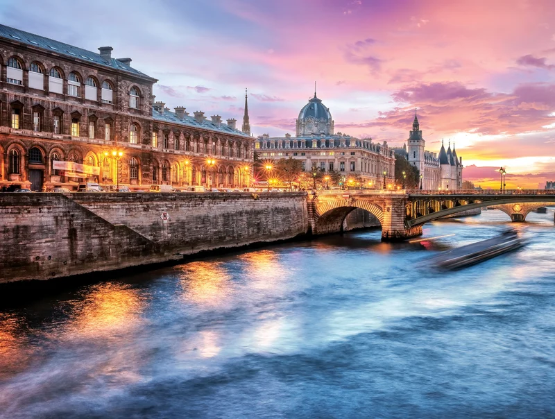 PFG Postcard Collection - Napoleon Bridge (300pcs) (Usage/Used - PUZZLES FOR GOOD)