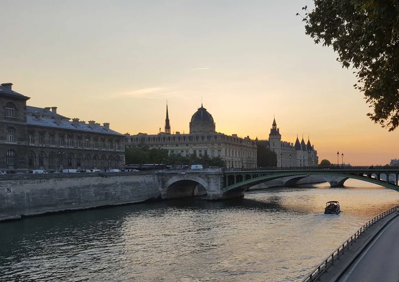 107323 Reisen - Paris Puzzle
