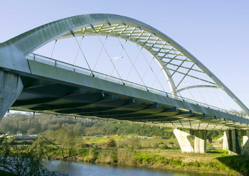 107843 Gebäude - Brücke Puzzle