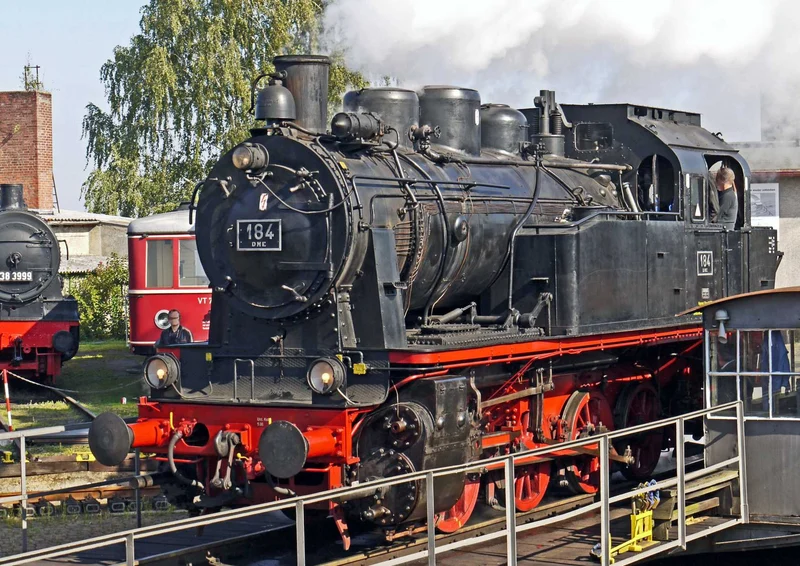 100877 Fortbewegung - Dampflokomotive Puzzle