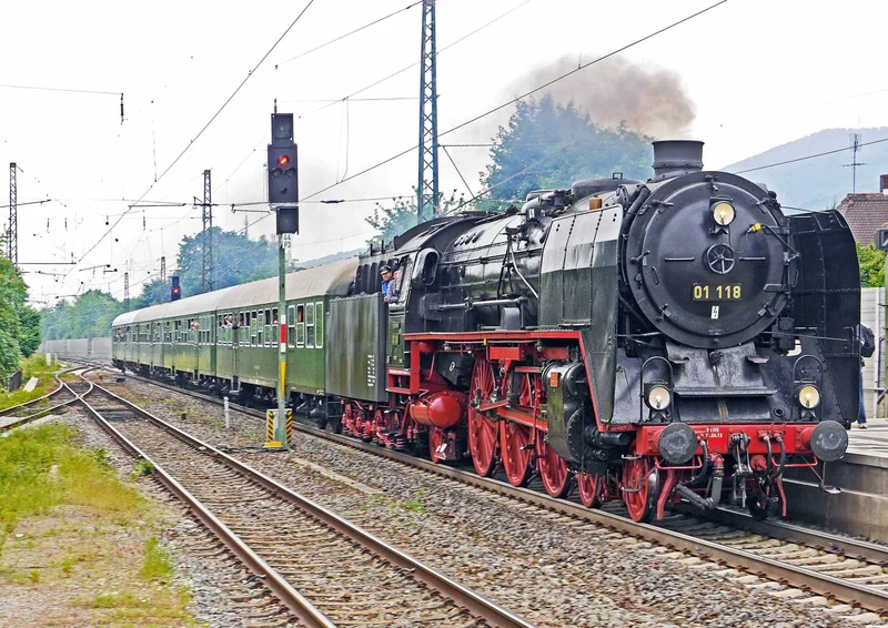 100874 Fortbewegung - Dampflokomotive Puzzle