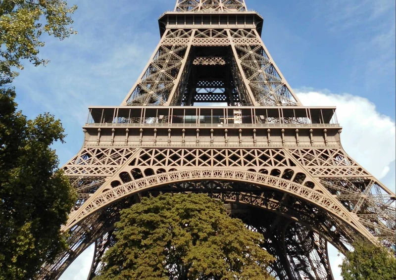 106886 Orte - Eifelturm Puzzle