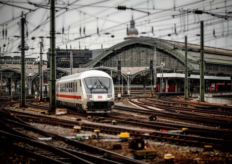 96074 Fortbewegung - Zug Puzzle