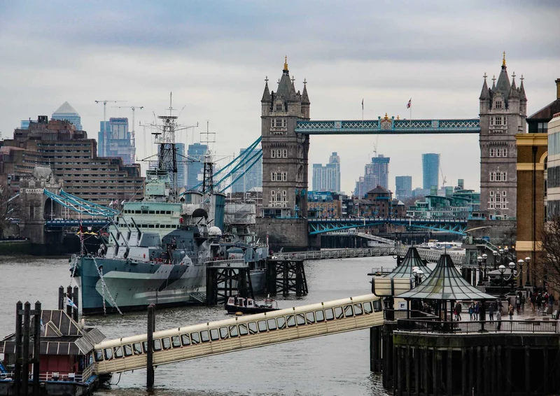 89195 Orte - Tower Bridge Puzzle