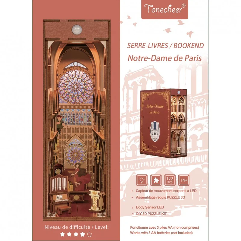 Book Nook - Notre Dame de Paris (Wood)