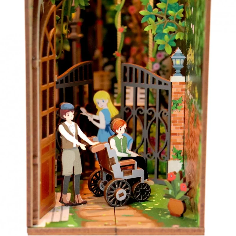 Book Nook - The Secret Garden (Wood)