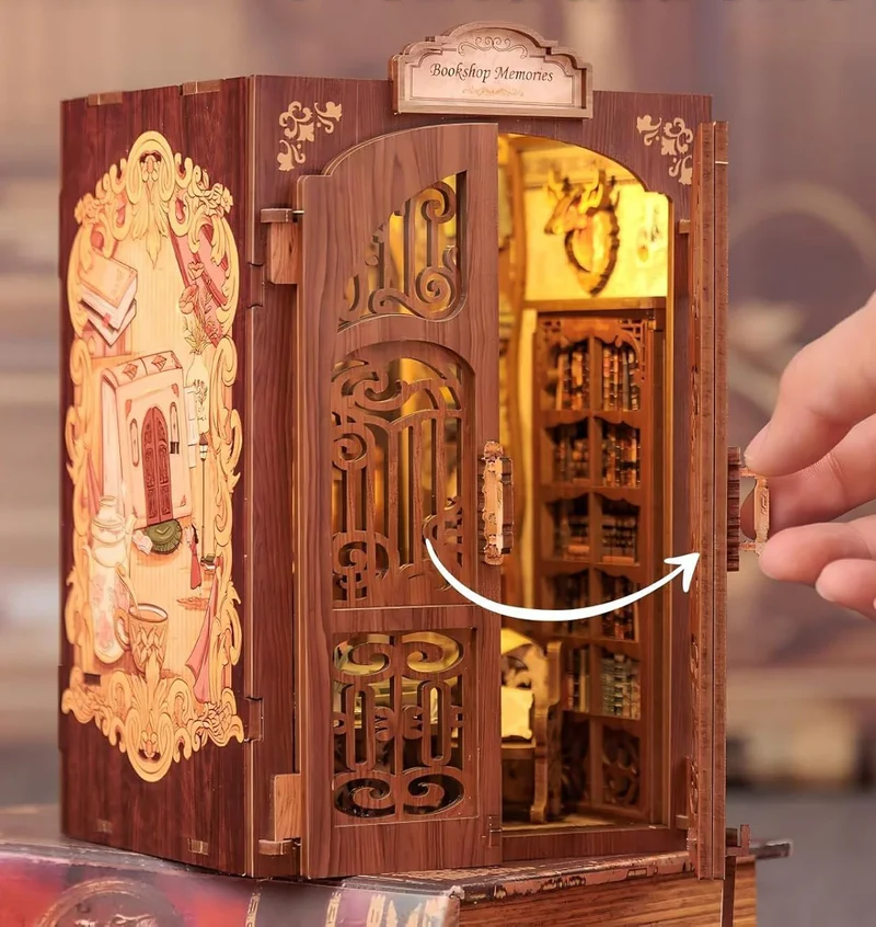 Book Nook - Book Shop Memories (Wood)