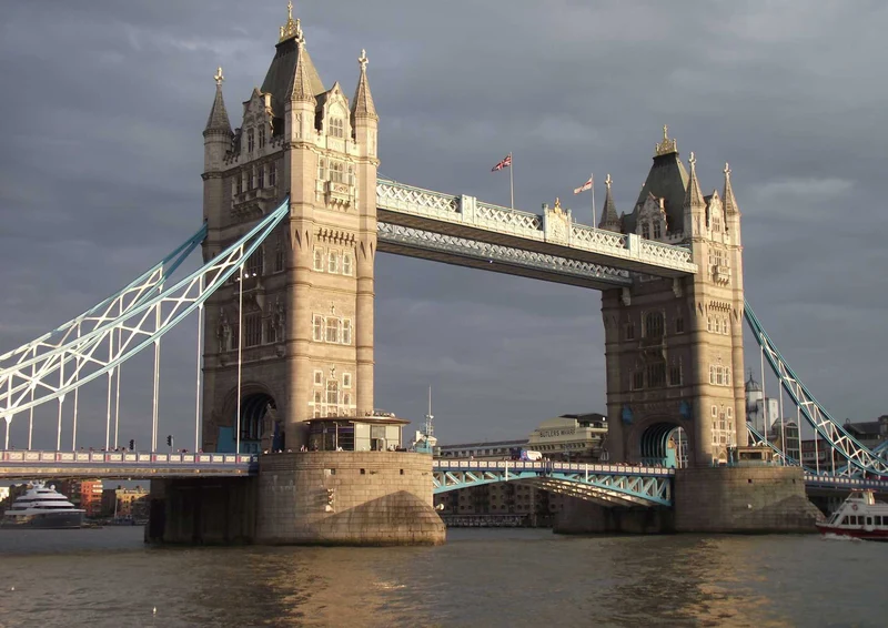 90814 Gebäude - Tower Bridge Puzzle
