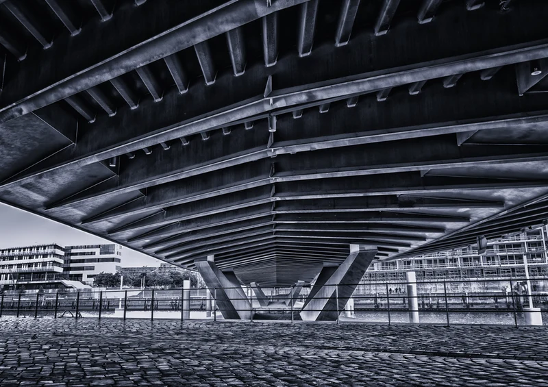 68498 Hintergründe - Unter der Brücke Puzzle