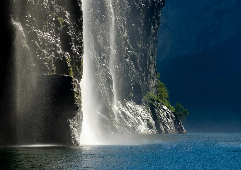 50803 Natur - Wasserfall Puzzle