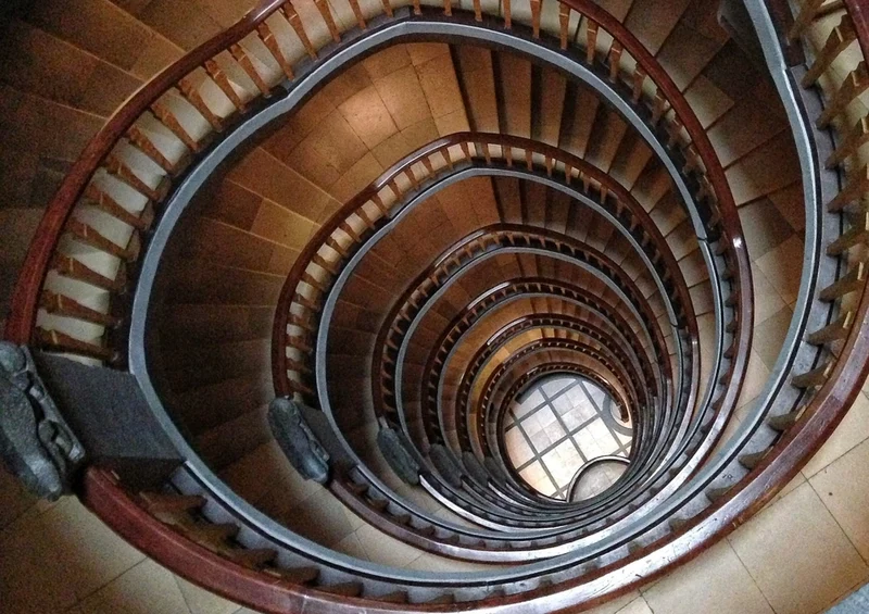 51036 Hintergründe - Treppe Puzzle