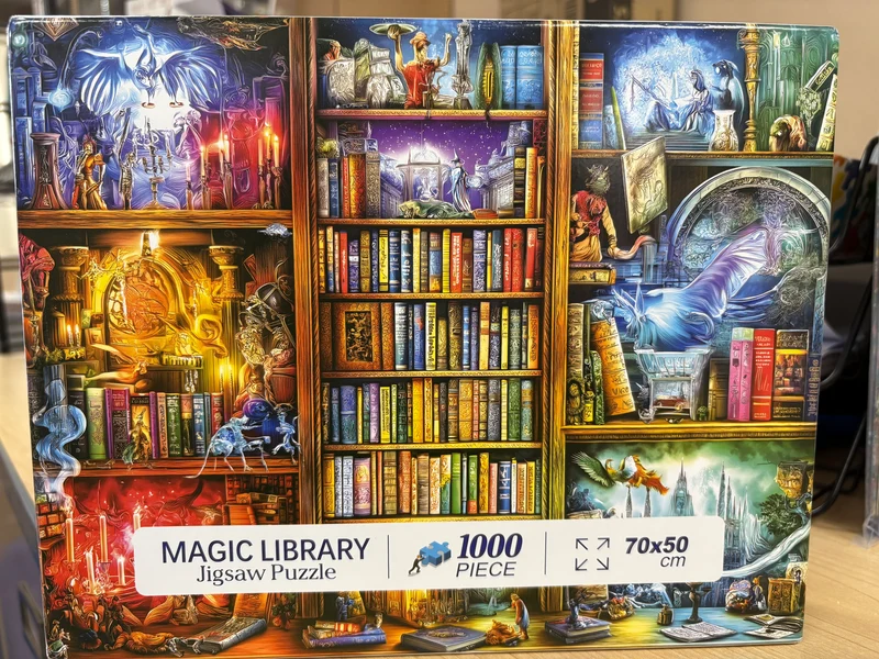 PFG Magic Library (1000pcs) (Usage/Used - PUZZLES FOR GOOD)