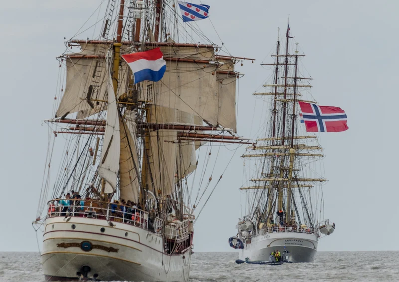 71763 Hintergründe - Segelboot Puzzle