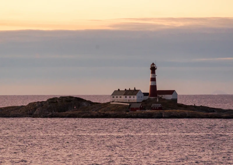 73774 Hintergründe - Leuchtturm Puzzle