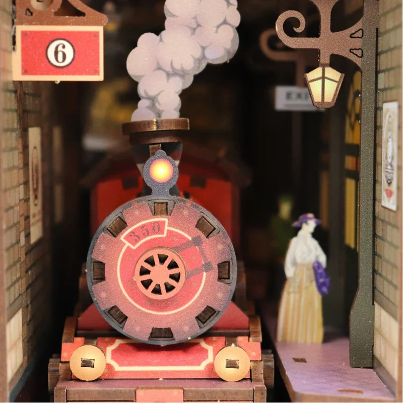 Book Nook - The Steam Age (Wood)
