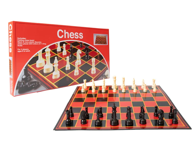 Game of Chess (with folding board)