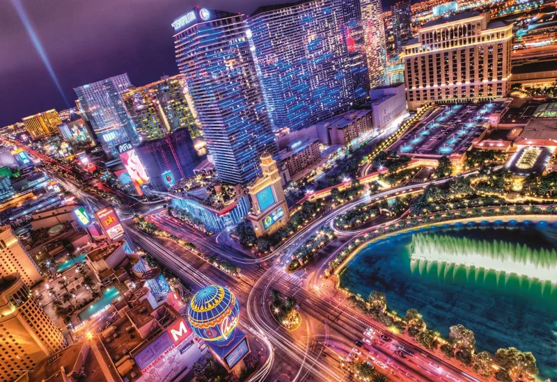 PFG Las Vegas (2000pcs) (Usage/Used - PUZZLES FOR GOOD)