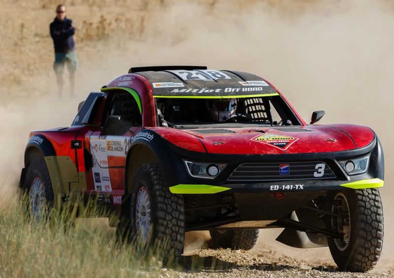86628 Hintergründe - Rallye Puzzle
