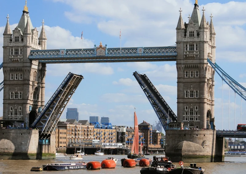 55638 Gebäude - Tower Bridge Puzzle