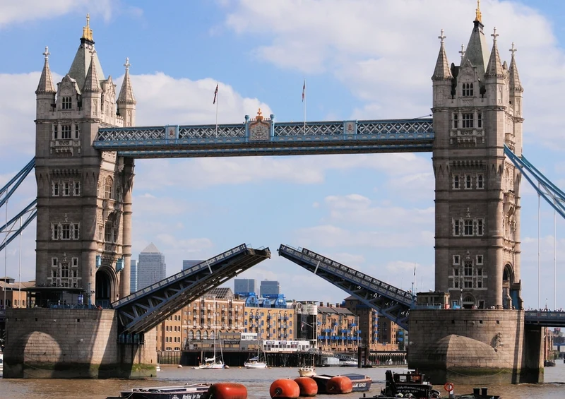 55272 Hintergründe - Tower Bridge Puzzle