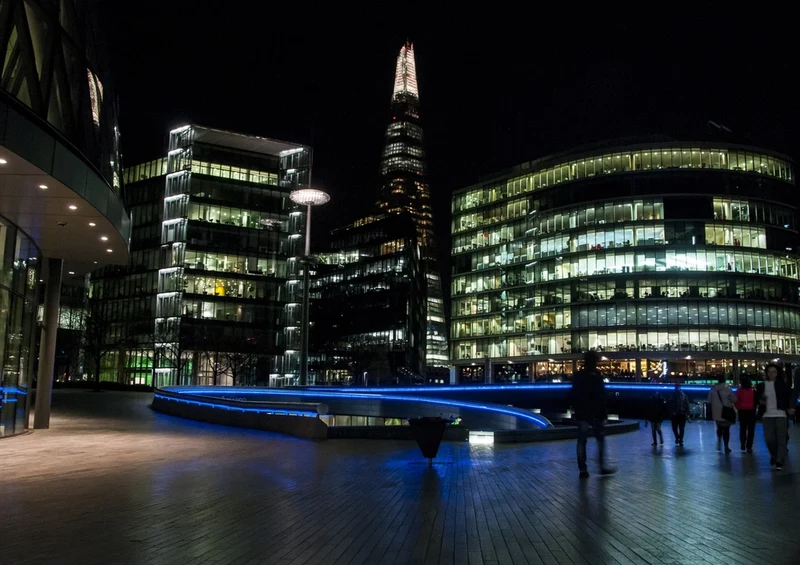54761 Hintergründe - London Puzzle