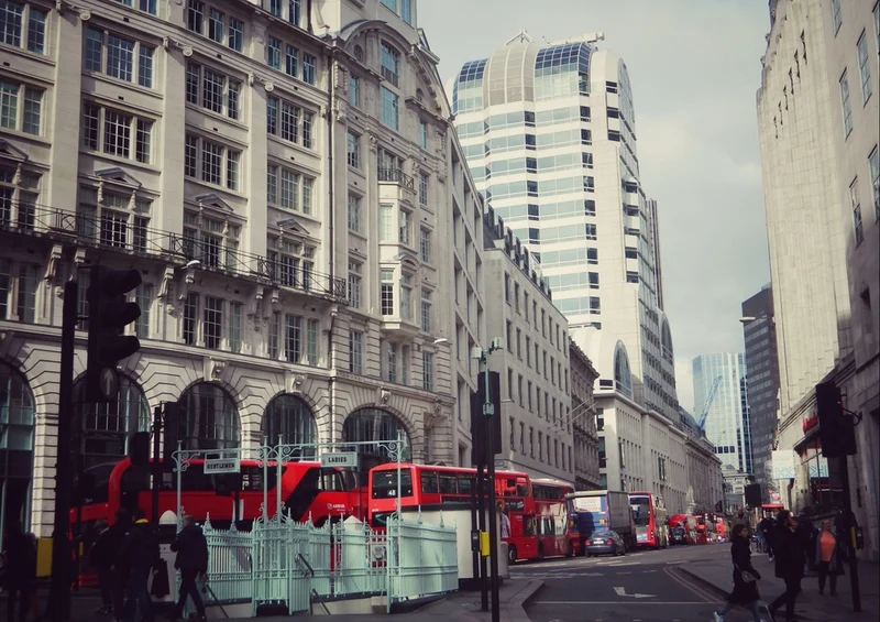 54701 Hintergründe - London Puzzle