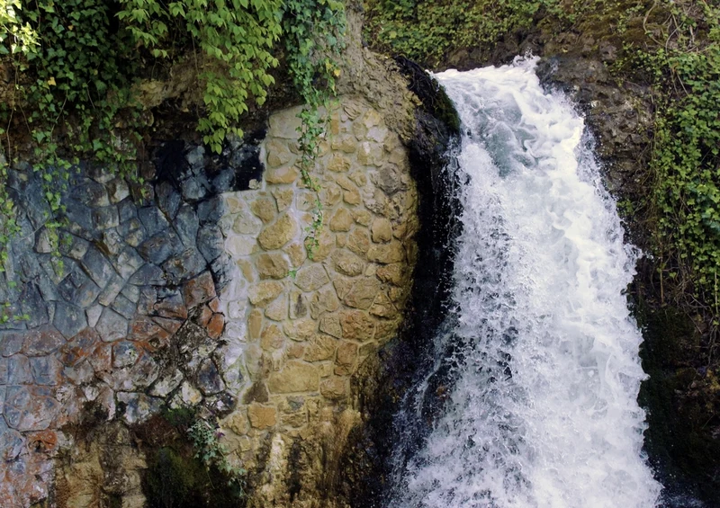 35897 Reisen - Kleiner Wasserfall Puzzle