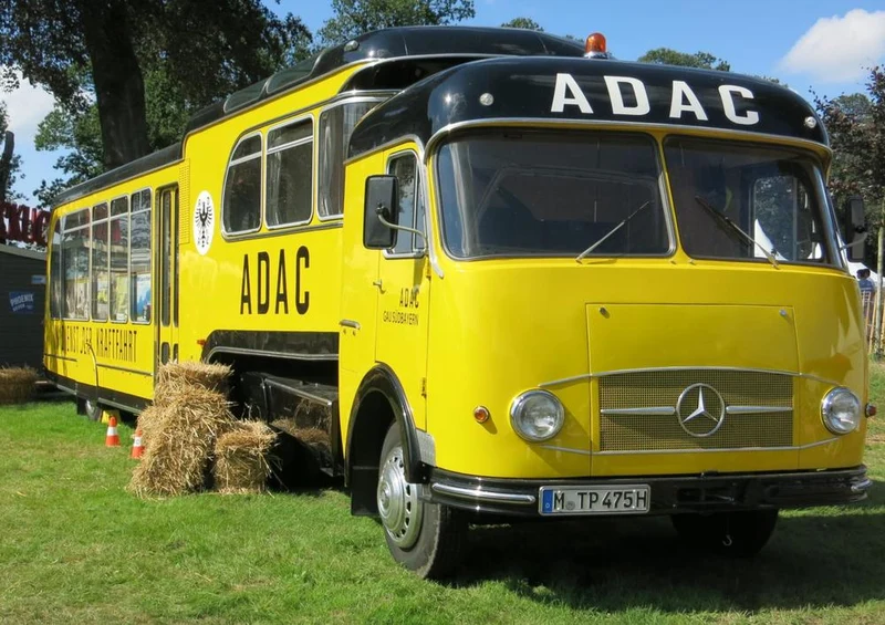 30736 Industrie - Oldtimer Puzzle