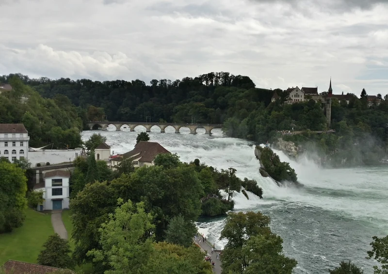 33478 Natur - Rheinfall in Schaffhausen Puzzle