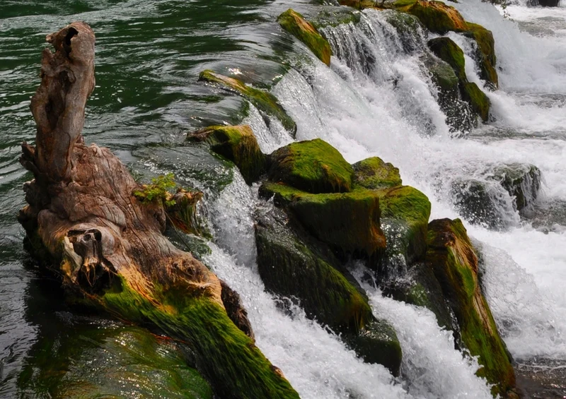 33494 Natur - Rheinfall in Schaffhausen Puzzle