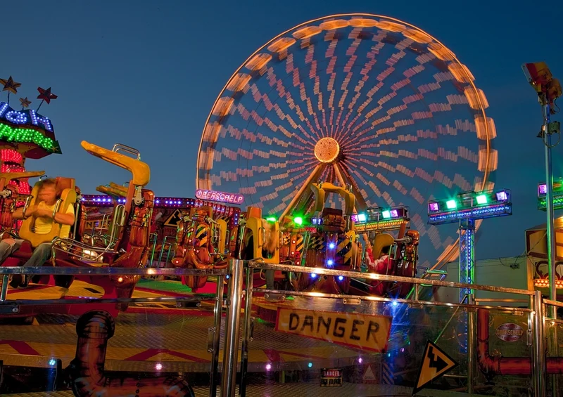 33551 Reisen - Volksfest Puzzle