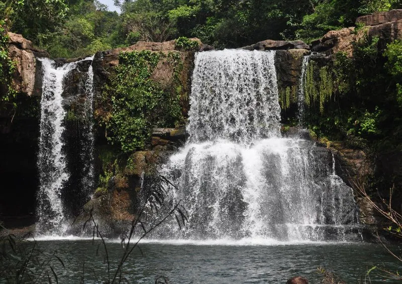 16749 Natur - Wasserfall Puzzle