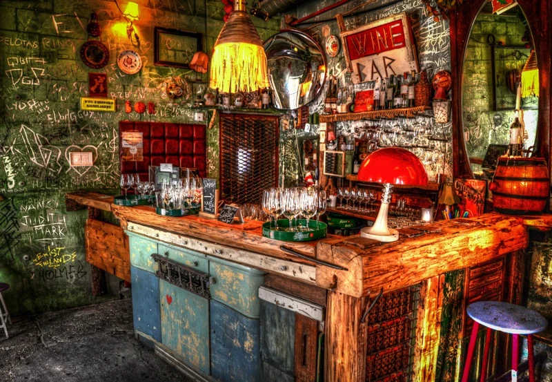 Ruin Bar in Budapest (1500pcs)