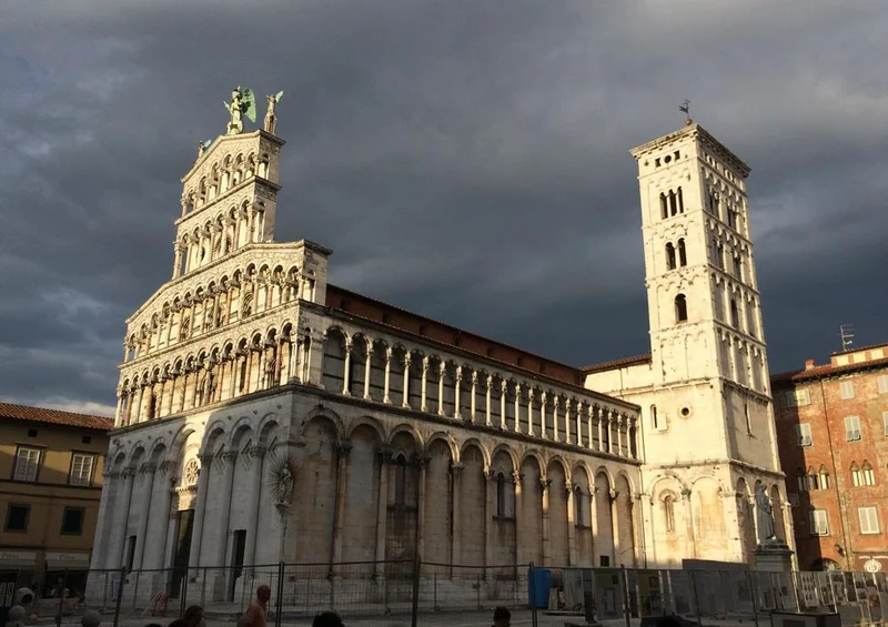 23229 Religion - Lucca Kirche Puzzle