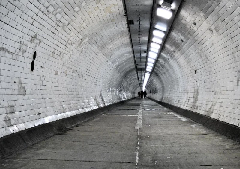 22189 Industrie - Tunnel Puzzle