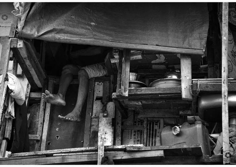 17468 Menschen - Haus in Manila Puzzle