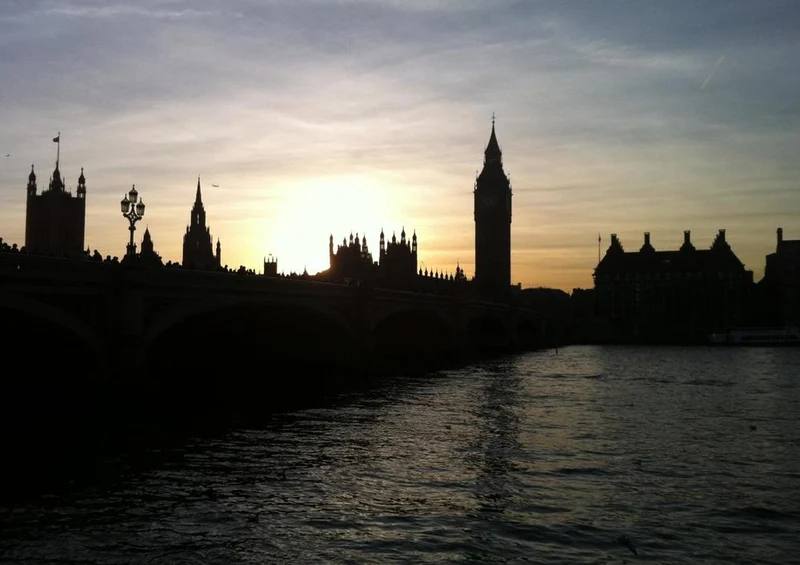22879 Reisen - London am Abend Puzzle