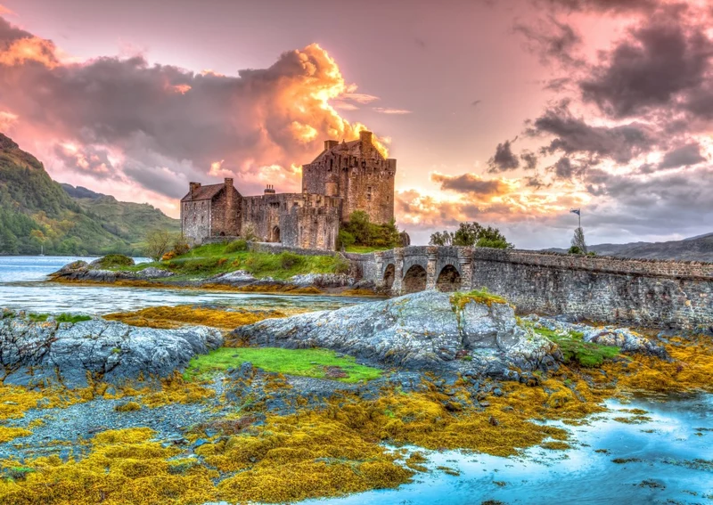 Eilean Donan Castle, Scotland (3000pcs)