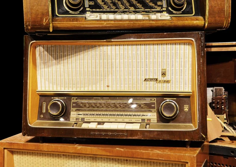 17627 Musik - Altes Radio Puzzle