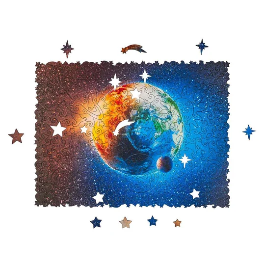 Planet Earth (Size M) (Wooden Jigsaw Puzzle)