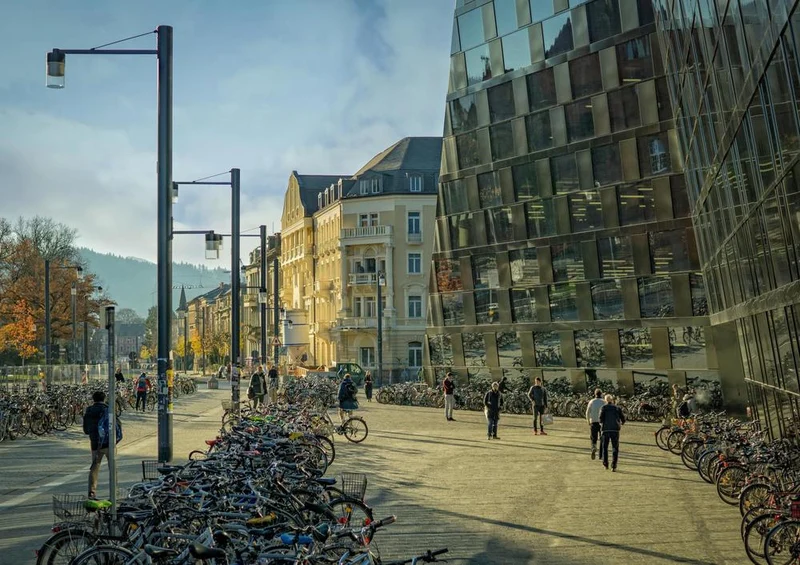 17720 Gebäude - Universität Puzzle