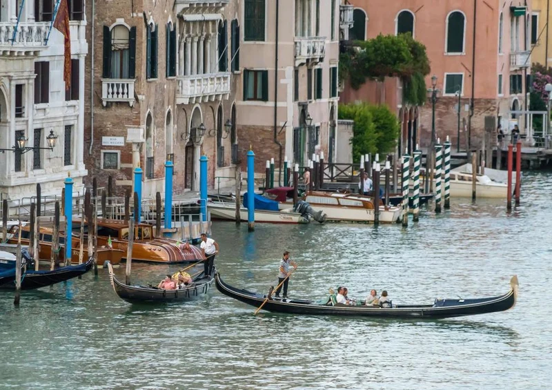 17933 Reisen - Gondel vor Venedig Puzzle
