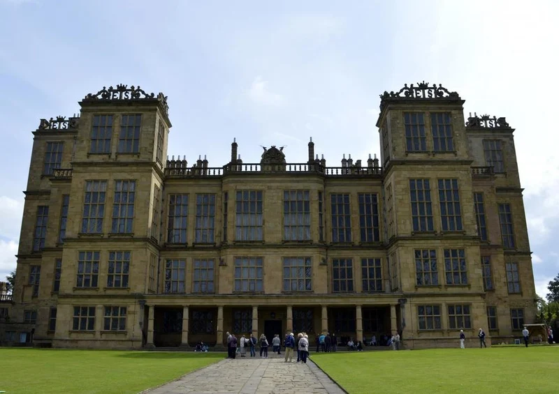 23944 Reisen - Hardwick Hall Puzzle