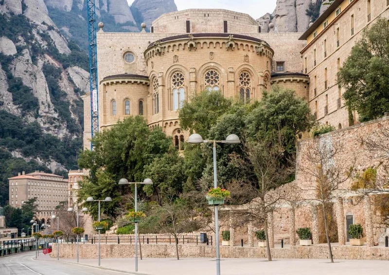 24700 Orte - Montserrat Puzzle