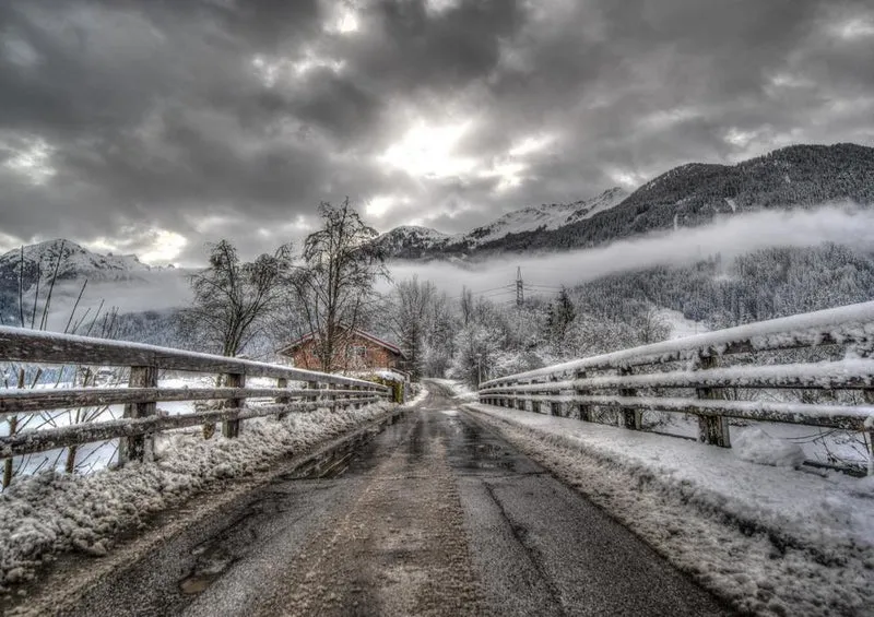18496 Natur - Berg-Strasse Puzzle
